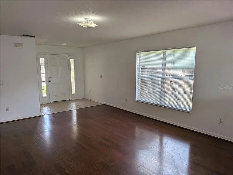 24606 Victoria Wood Ct — Photo 4