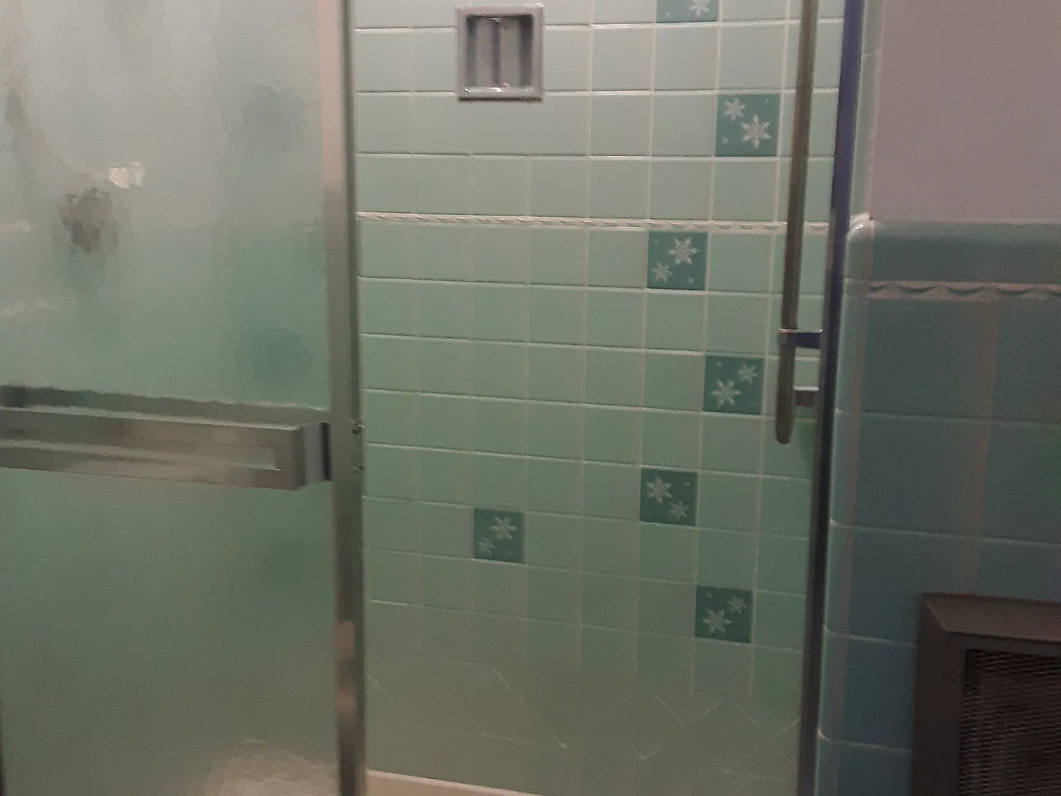 2 bed, 1618 sqft, $2,150 — Photo 2