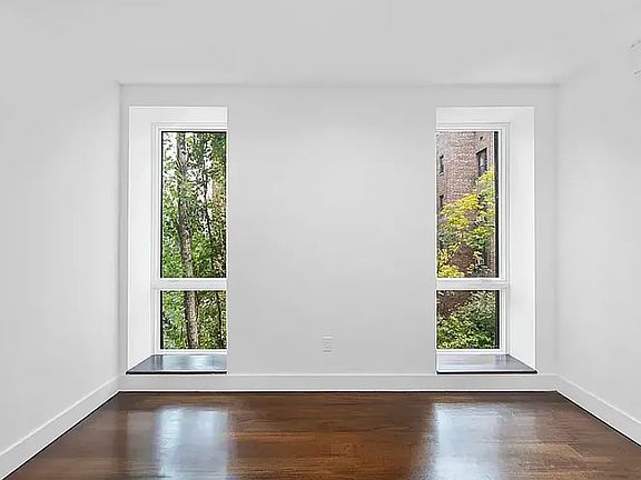 4th image of 214 E 35th St #4A