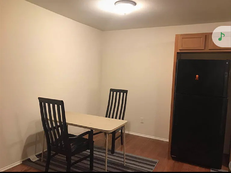 2425 Torquay Ave #A — Photo 2