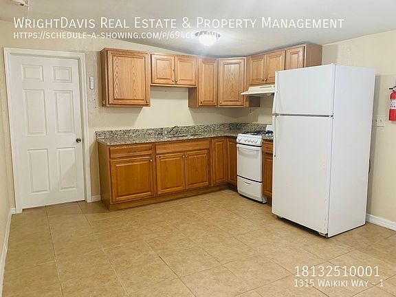 3rd image of 1315 Waikiki Way APT 1