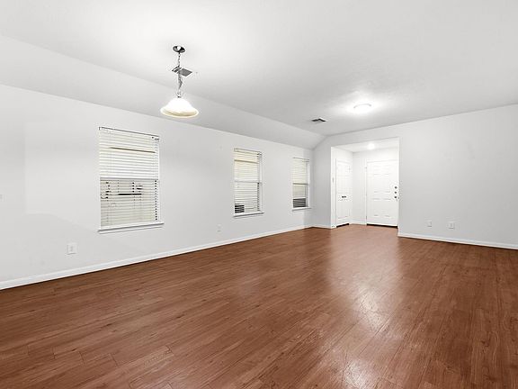 4th image of 1126 Watson Crossing Way