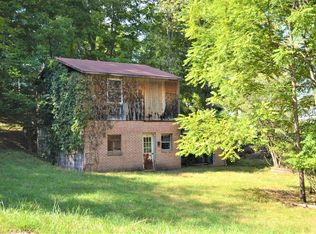 210 Pine Gap Rd, White Sulphur Springs, WV 24986