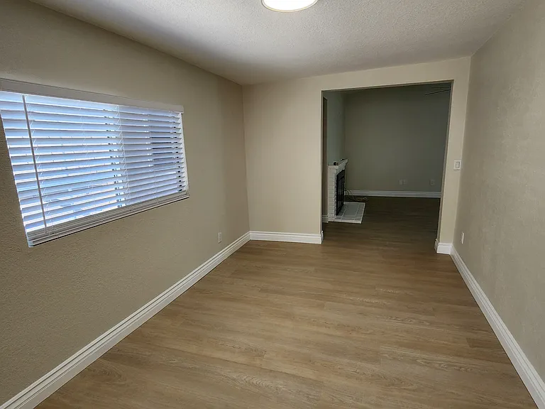 14104 Hillcrest Dr — Photo 15