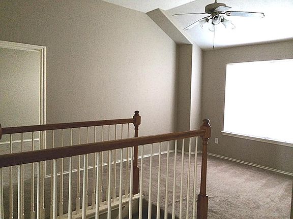 4th image of 13902 Magnolia Lake Ln