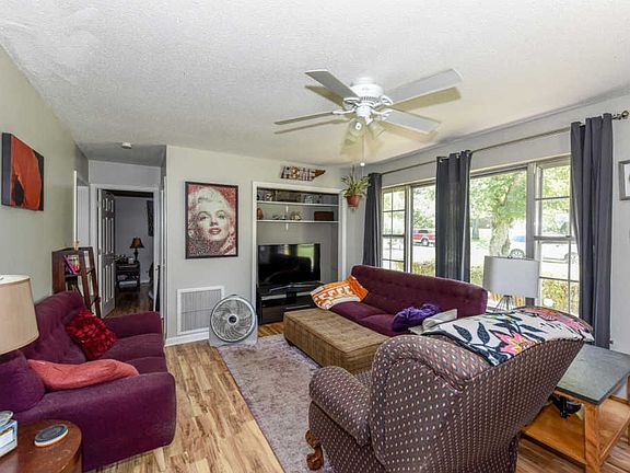 3rd image of 7509 Granda Dr