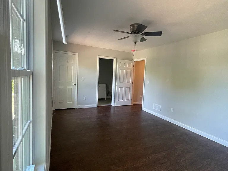 309 Topmiller Ave #A — Photo 8