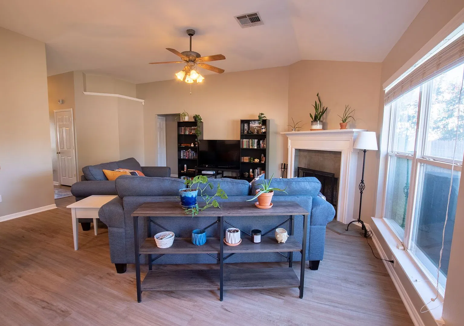 Westfield 3/2 Home with Amazing Charm! — Photo 4