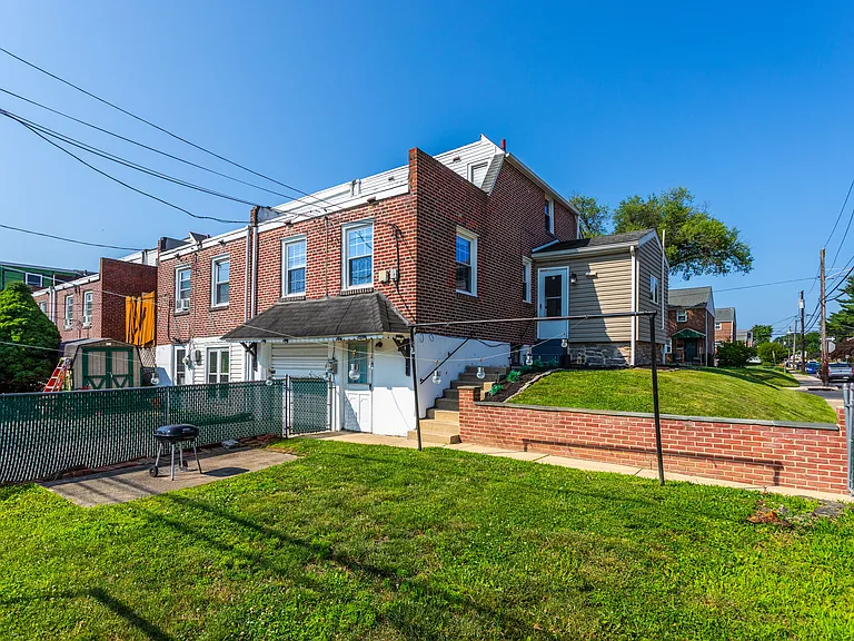1143 Agnew Dr — Photo 15
