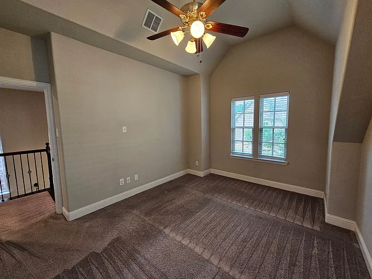 988 Shadyside Ln — Photo 44