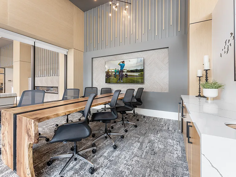 Vive Luxe, San Diego, CA, Co-Work Space