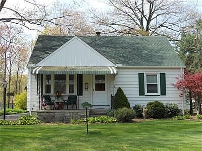 1st image of 6438 Fernhurst Ave