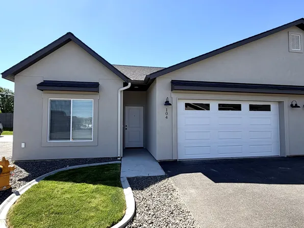6408 Sandstone Dr, Pasco, WA