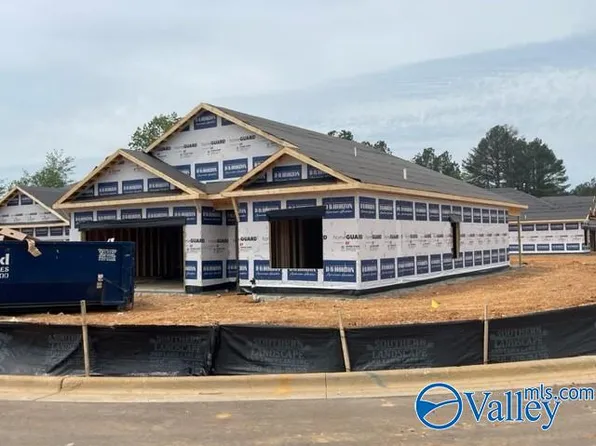 14163 Parliament Ct, Athens, AL 35613