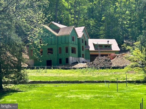 3 Dowlin Forge Rd, Downingtown, PA 19335