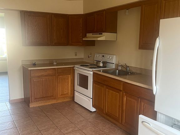 3rd image of 2718 W Grandview Blvd
