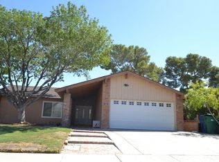 336 Dawn Ct, Ridgecrest, CA 93555