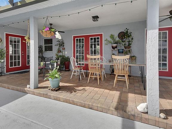 4th image of 2446 Alton Rd