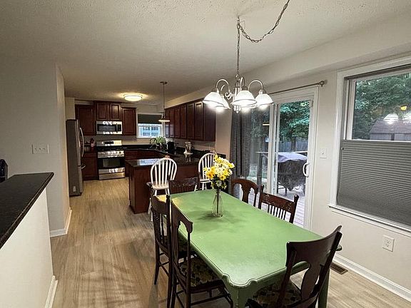 4th image of 419 Latane Dr