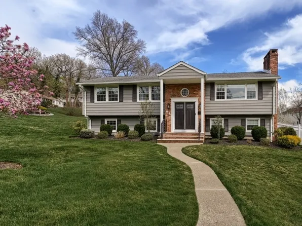 84 Brandon Ave, Wayne Twp., NJ 07470