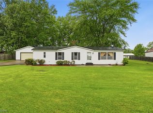 5333 Chestnut St, Andover, OH 44003