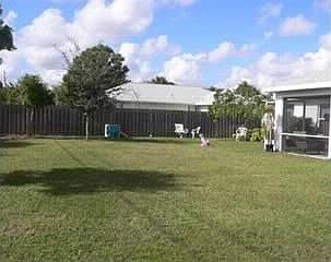 1st image of 886 SW Jaslo Ave