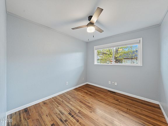 3rd image of 1330 Marne Dr