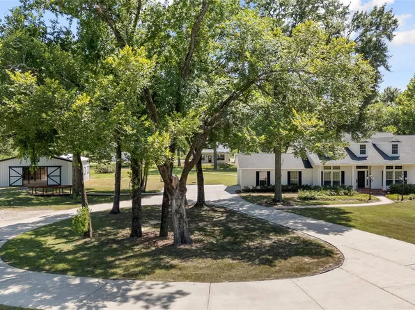 9915 Hufsmith Kuykendahl Rd, Tomball, TX 77375