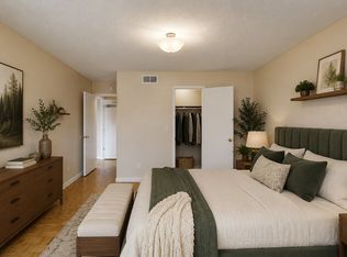 Creekwood Apartments, Houston, TX 77092