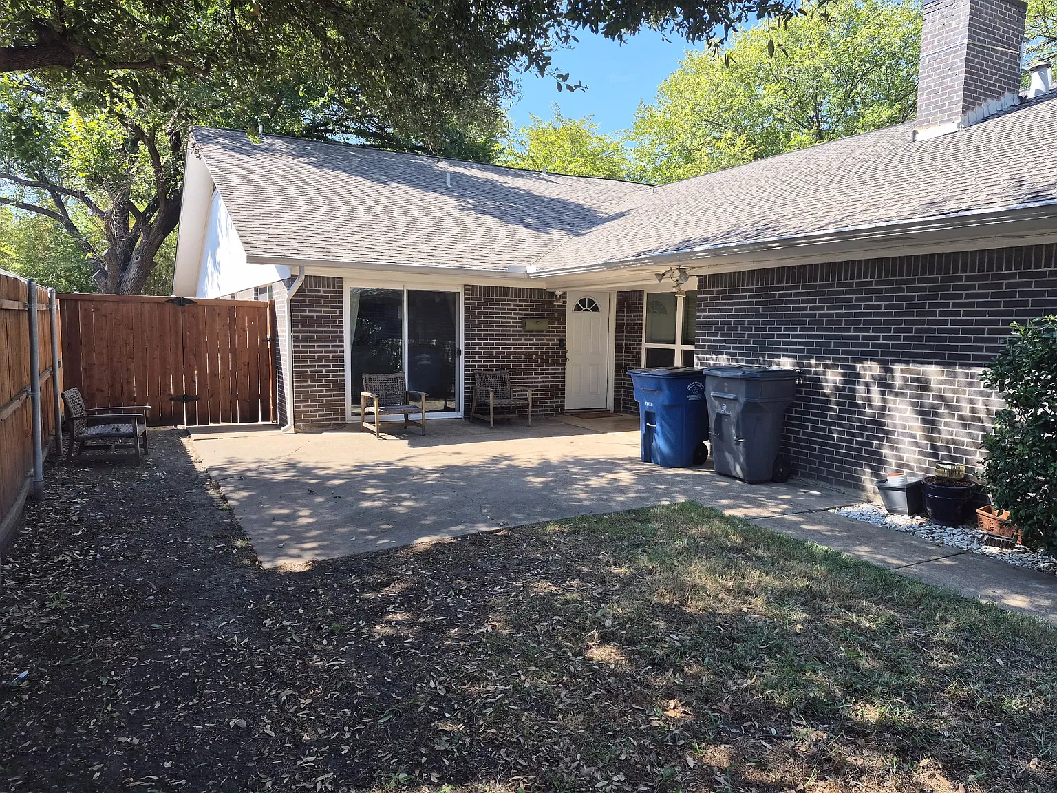 3 bed, 1836 sqft, $2,800 — Photo 3