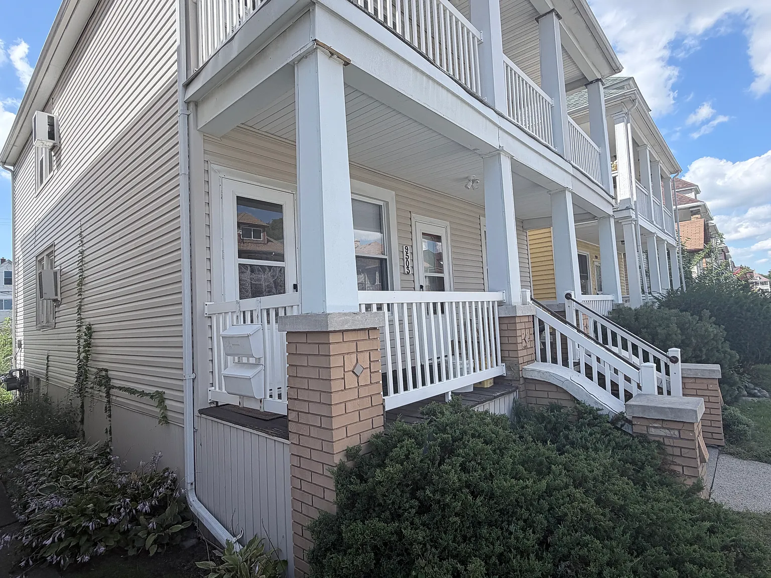 Charest St, Hamtramck — Photo 1