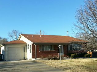 1105 Airglades Dr, Arnold, MO 63010