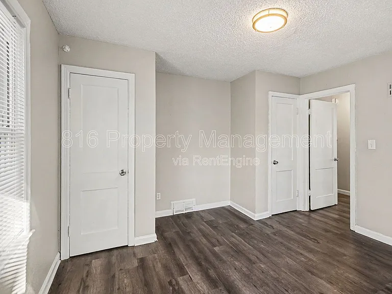 6230 Agnes Ave — Photo 6