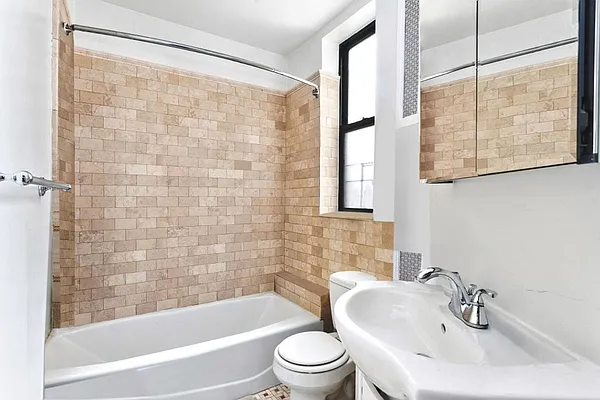 Rented by Citi Habitats | media 14