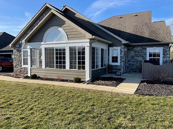 2nd image of 2464 Silverado Cir