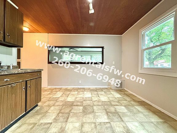 4th image of 1730 Scotsdale Dr