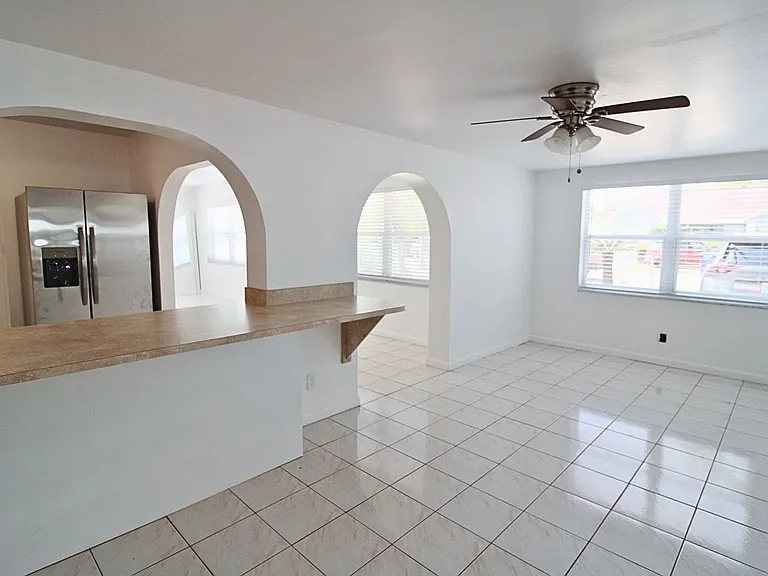 3403 W Saint Louis St — Photo 6