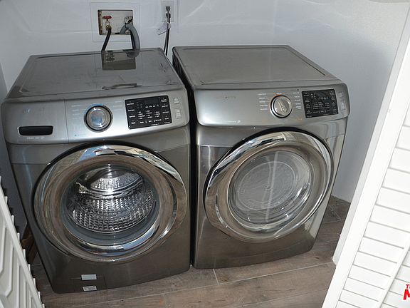 4th image of 3460 S Centinela Ave APT 302