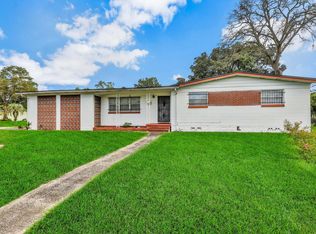 6221 Regiment Dr, Jacksonville, FL 32277