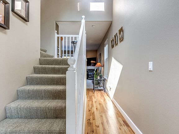 5th image of 10808 SE 18th Cir