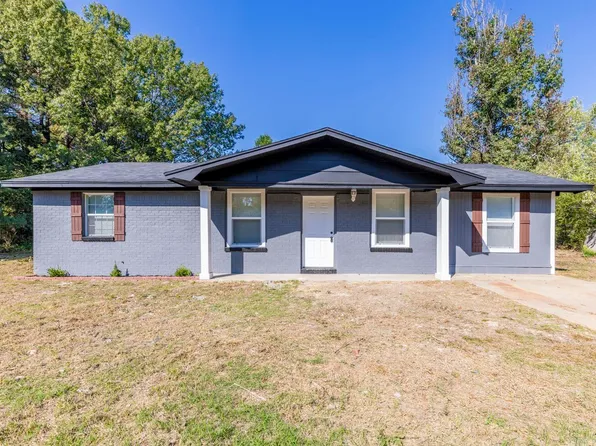 126 Lowery Ln, Jacksonville, AR 72076