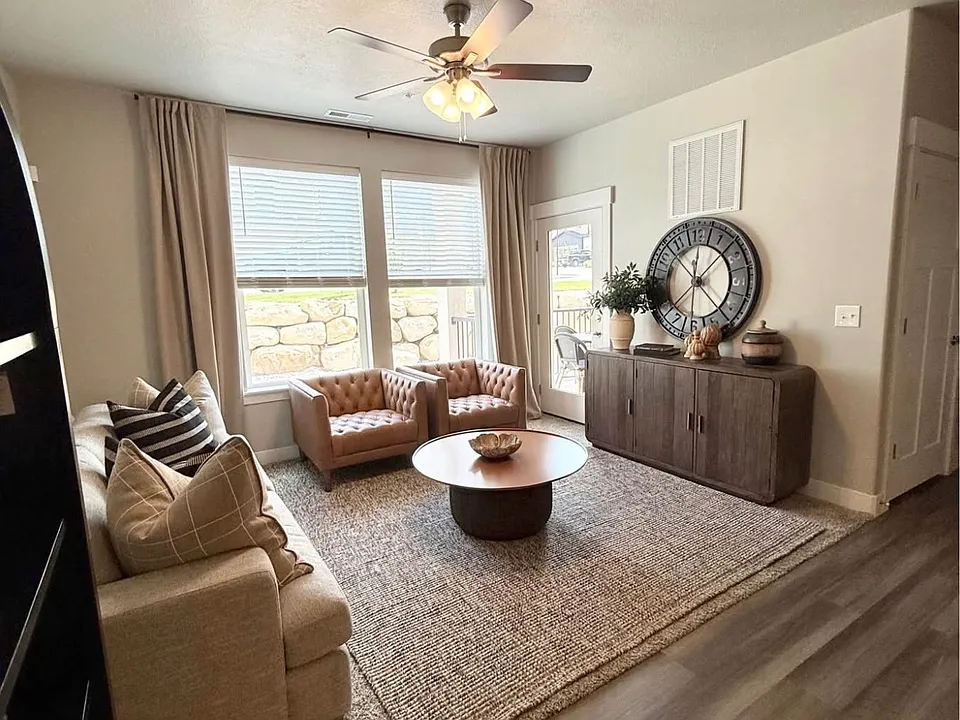 544 N 360 W #544