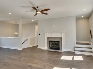 1712 Woodland Pointe Dr, Nashville, TN 37214