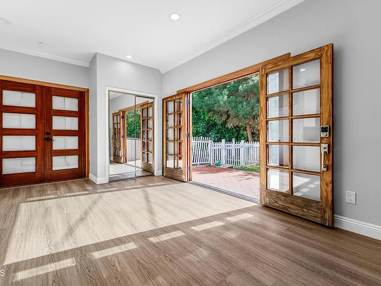 1115 S Wilton Pl #1115A — Photo 7