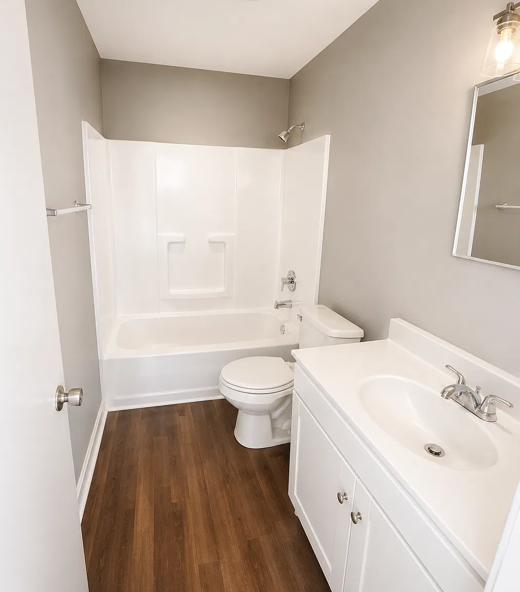 1 bed, 700 sqft, $649 — Photo 3