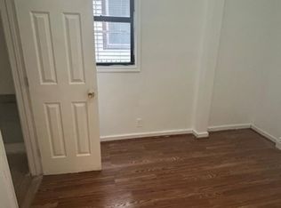 25 Oak St, Paterson, NJ 07501