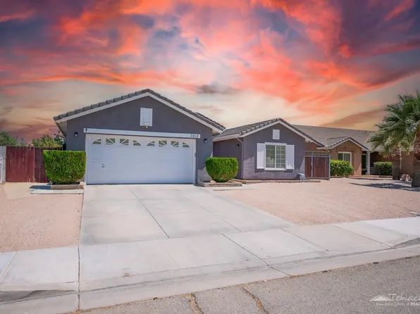 3918 Pacific Ave, Rosamond, CA 93560