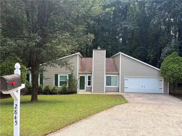 2845 Appling Way NW, Kennesaw, GA 30152