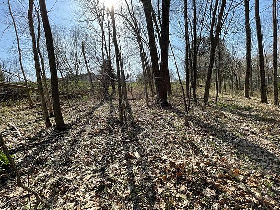5th image of LOT 32 Goldfinch Ct W