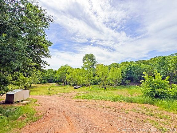 5th image of 414023 E 1213th Rd